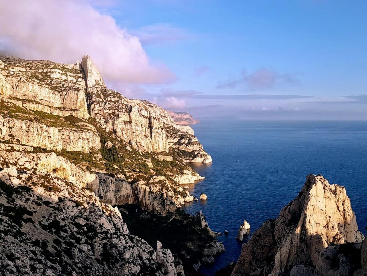 Vue Mer Le Panoramique Vieux-Port De Марсель Экстерьер фото