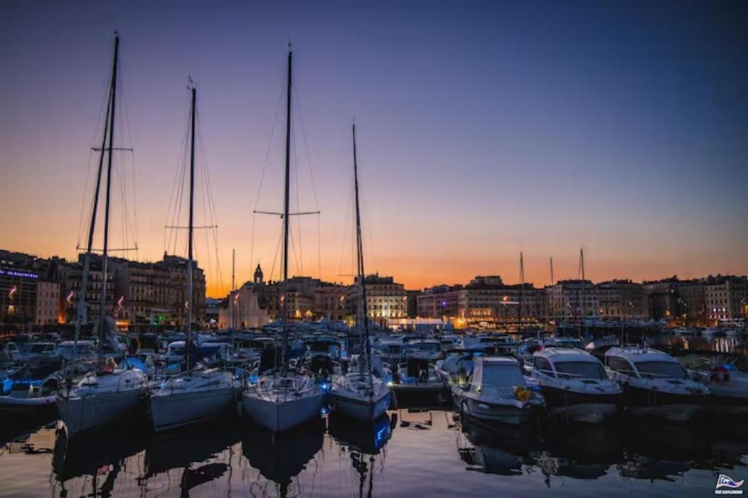 Vue Mer Le Panoramique Vieux-Port De Марсель Экстерьер фото